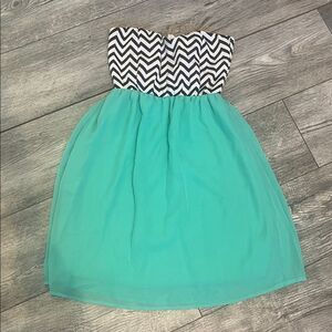 Cantata Black and White Striped Tube Top Sleeveless Dress W/ Blue Bottom Womens